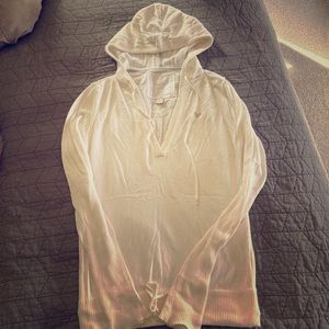American Eagle long sleeve sweater with hood